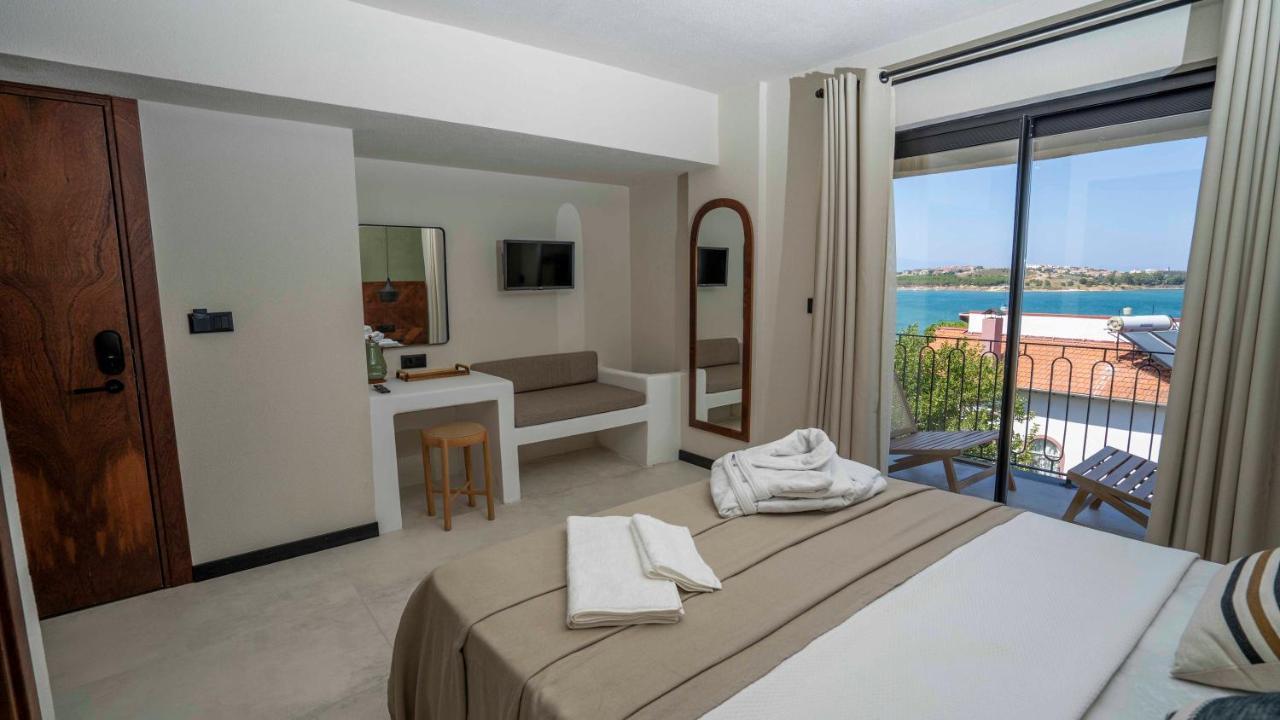 Zoi Cunda Hotel Exterior photo