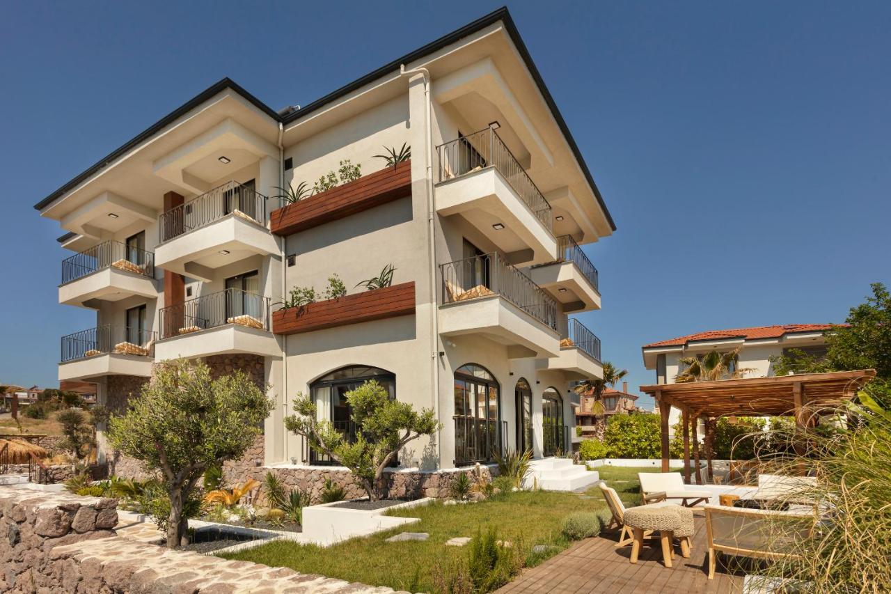 Zoi Cunda Hotel Exterior photo